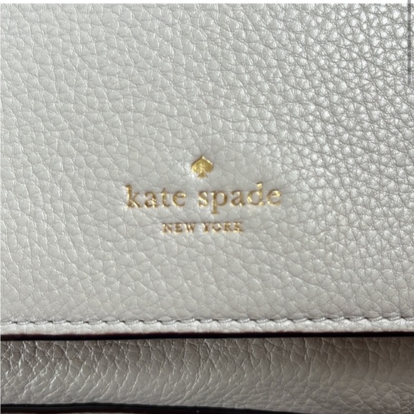 KATE SPADE Light Grey Pebbled Leather Medium Shoulder Bag with Silver Hardware - Picture 3 of 14